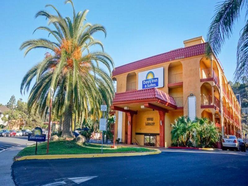 Days Inn By Wyndham Mission Valley-Sdsu San Diego Exterior photo
